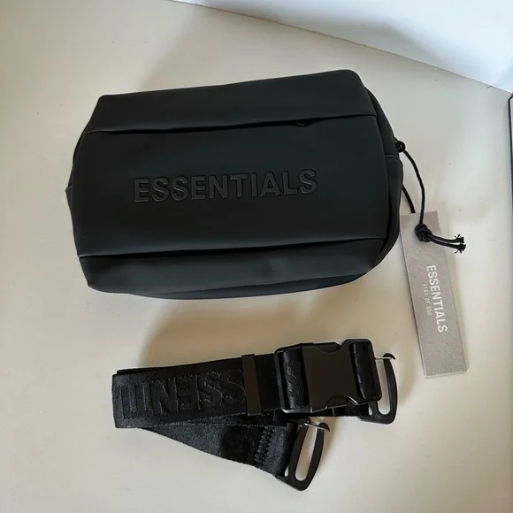 ESSENTIALS bag Black Crossbody Bag Minimalist Logo Streetwear Shoulder Pouch - Picture 4 of 6